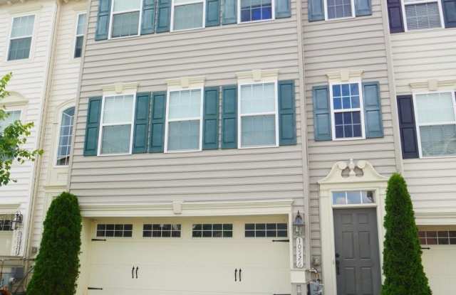 10526 Old Ellicott Cir - 10526 Old Ellicott Circle, Ellicott City, MD 21042