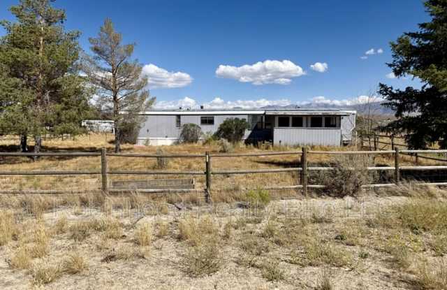 292 Edgewater Court Gallery 1