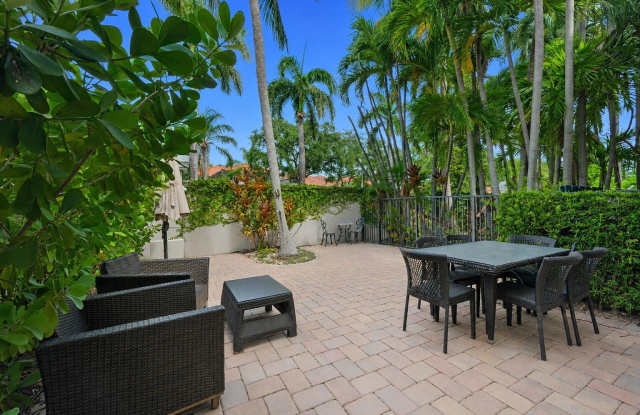 1384 Harbor View W Gallery 2