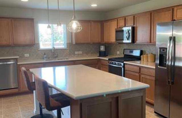 6895 Hickory Creek Drive Gallery 3