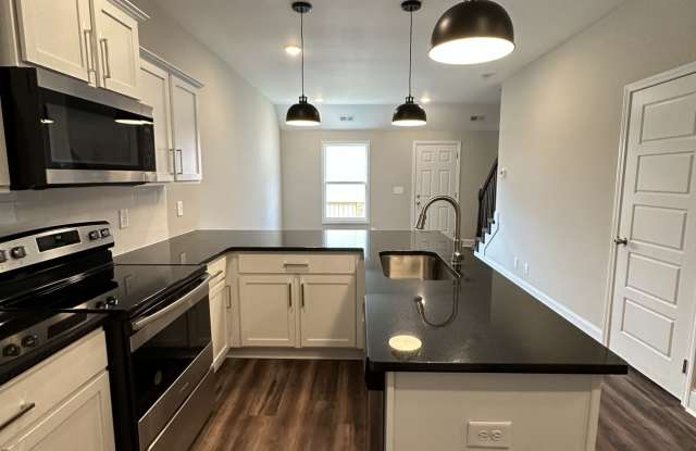 119 West Rossview RoadBuilding 2 - I Gallery 4