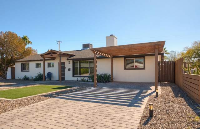 Charming 4BR House in Scottsdale photos photos