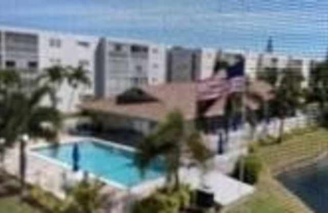 1025 SE 3rd Avenue unit: 303 photos photos