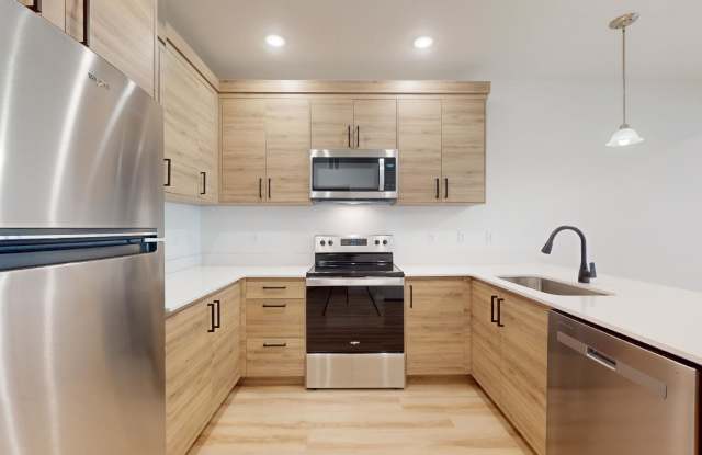 1126 W 250 S Unit 202 photos photos