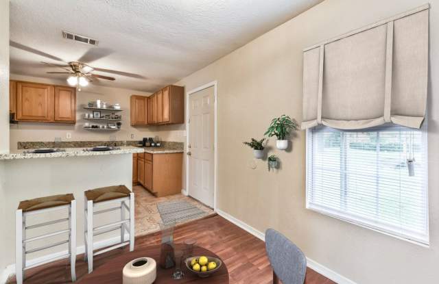 3 Bedr/ 1 bath Beautiful Home in Beaumont, TX Gallery 4