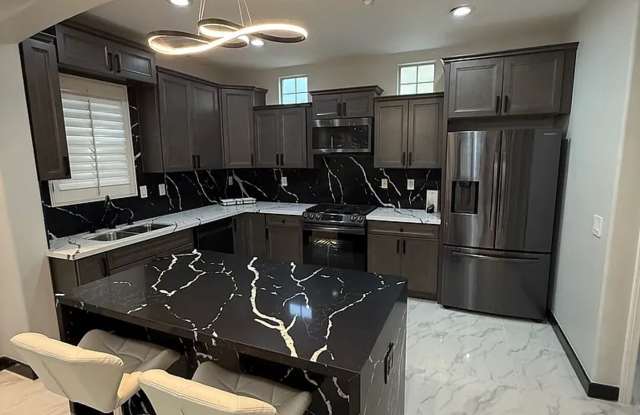 BEAUTIFUL RENOVATED HOME MISSION VALLEY photos photos