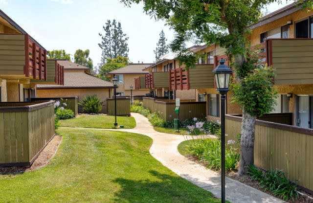 450 W Foothill Blvd Unit C11 photos photos