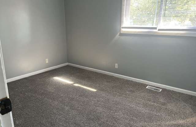 178 VALLEY Drive Gallery 4