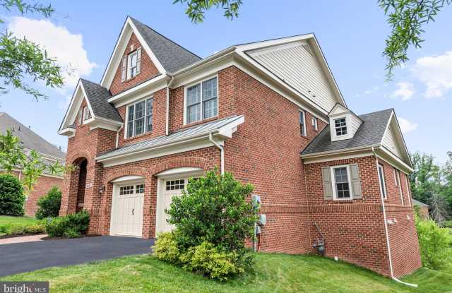 8503 WEDDERBURN STATION DRIVE Gallery 3