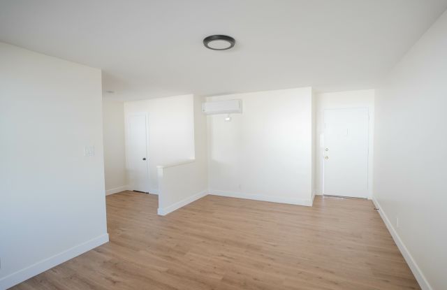 825 West 167th Street Gallery 1