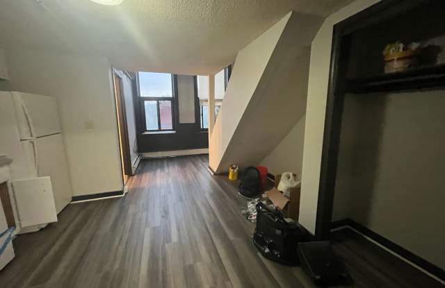 2 Bed 1 Bath in Marlborough Gallery 3