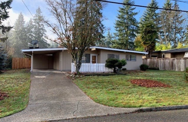 16417 NE 16th PL - 16417 Northeast 16th Place, Bellevue, WA 98008