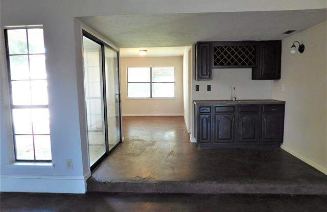 5221 Reed Drive Gallery 4