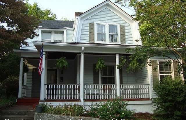 1521 Seneca Dr - 1521 Seneca Street Southwest, Winston-Salem, NC 27103