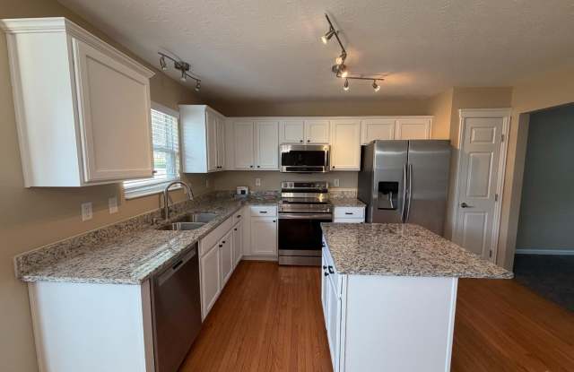 7801 Livingston Court Gallery 4