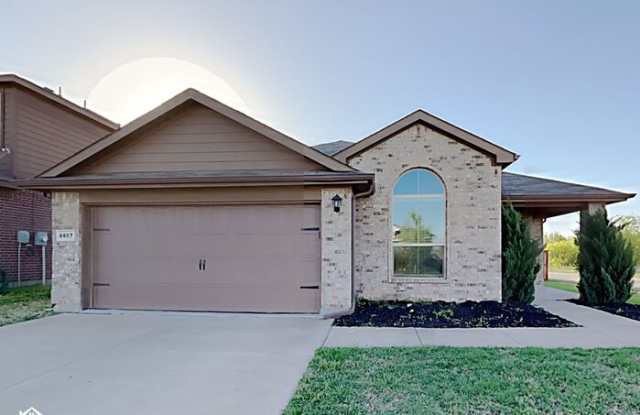 8857 Poynter Street - 8857 Poynter Street, Fort Worth, TX 76123
