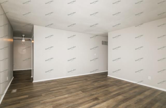 7641 East 35th Street Gallery 4