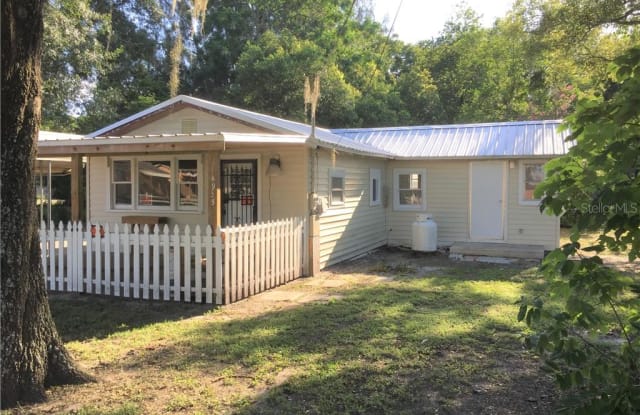 4935 COURT STREET - 4935 Court Street, Zephyrhills West, FL 33541