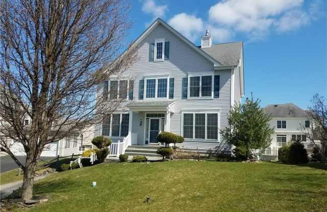 6 Berwick Circle Gallery 2