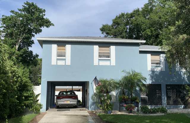 4143 Shore Acres Boulevard Northeast photos photos