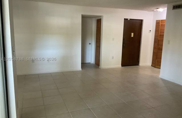8860 SW 123 CT Gallery 3