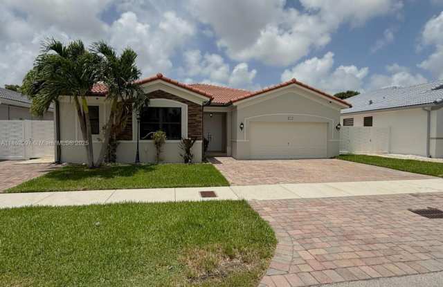 13631 SW 272nd Ter photos photos