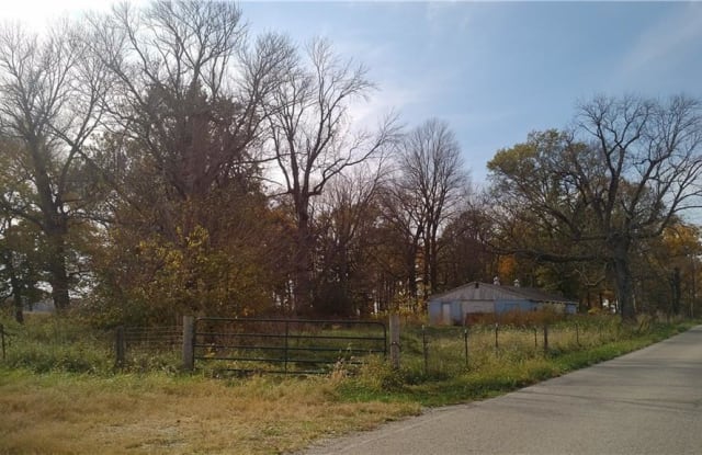 333 West 500 N - 333 West 500 N, Shelby County, IN 46176