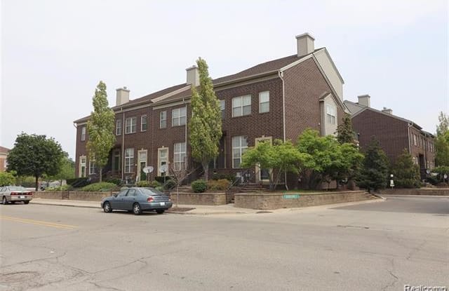 4320 MAPLE Street - 4320 Maple Street, Dearborn, MI 48126