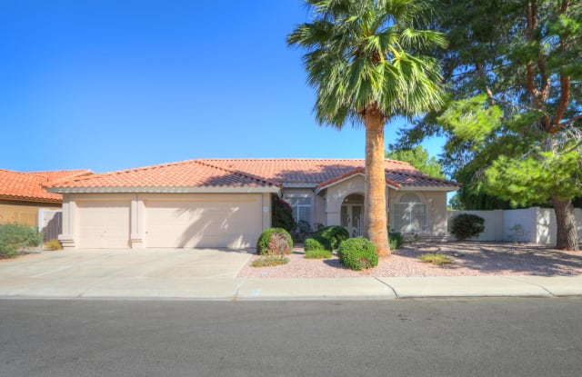 1729 W GUNSTOCK Loop - 1729 West Gunstock Loop, Chandler, AZ 85286