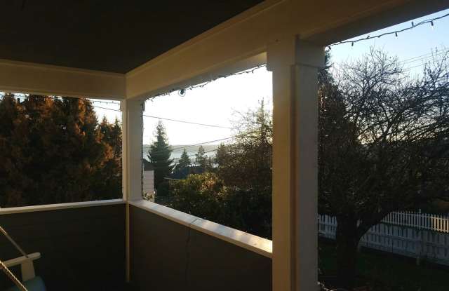 1316 PERRY AVENUE Gallery 3