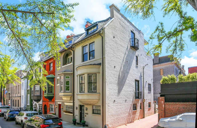 1832 CORCORAN Street NW Gallery 2