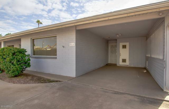 733 E MARLETTE Avenue Gallery 2