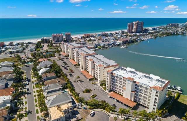 17717 GULF BOULEVARD photos photos