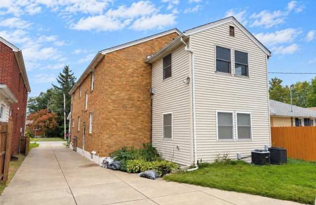 114 Newell Avenue Gallery 2