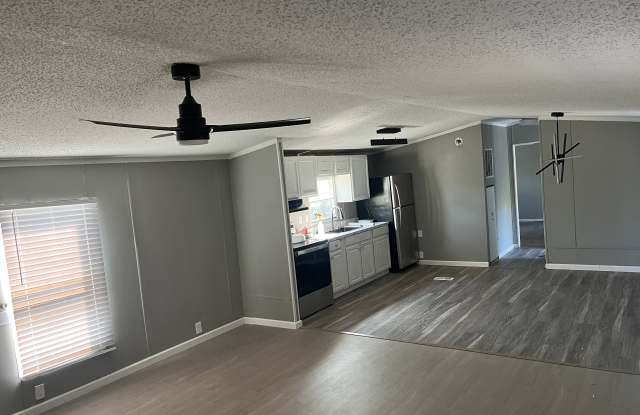 525 Burmaster Dr photos photos