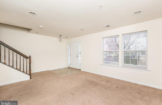 9354 PARAGON WAY Gallery 2