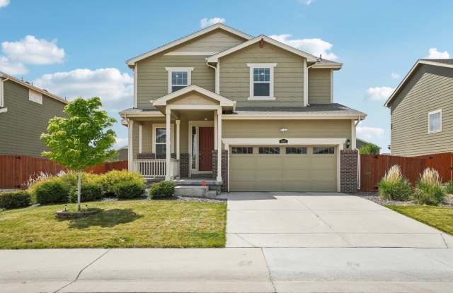 4 bed 3.5 bath house located in Thornton!! photos photos