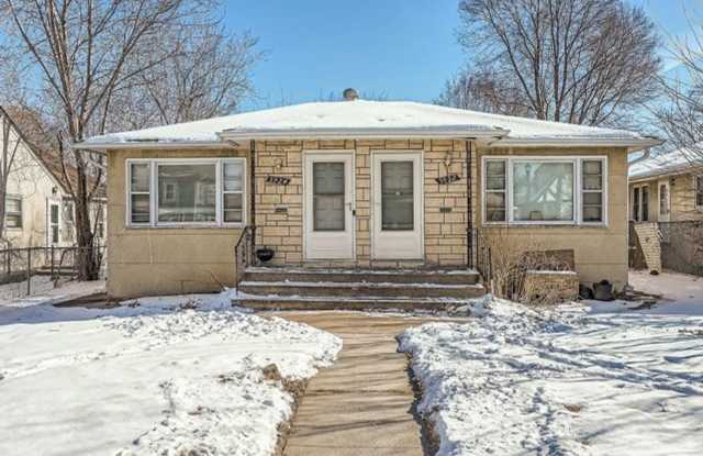 3922 N Lyndale Ave photos photos