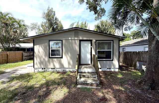 6709 49th Avenue North Gallery 2