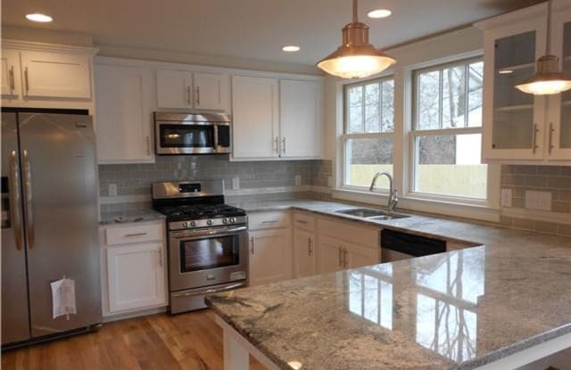2205 25th Avenue South - 2205 25th Avenue South, Nashville, TN 37212