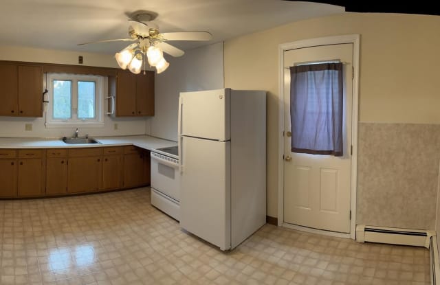 400 E PHILADELPHIA AVENUE - 400 East Philadelphia Avenue, Boyertown, PA 19512