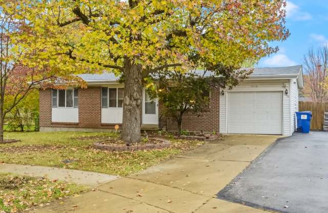 1510 Burning Tree Drive - 1510 Burning Tree Drive, Florissant, MO 63033