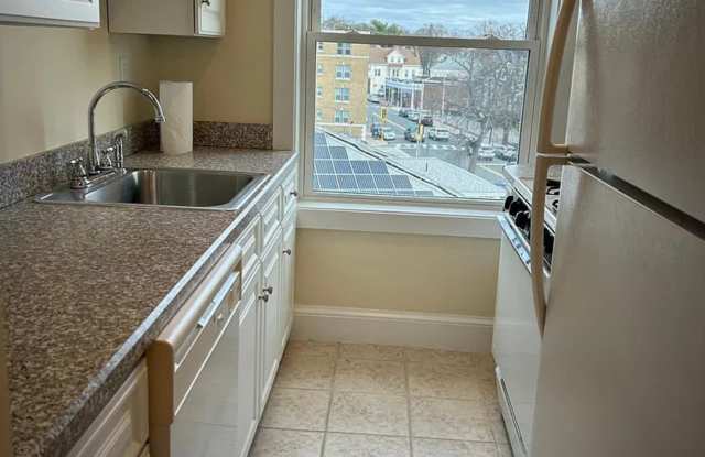 134 Salem St Apt 9 Gallery 1