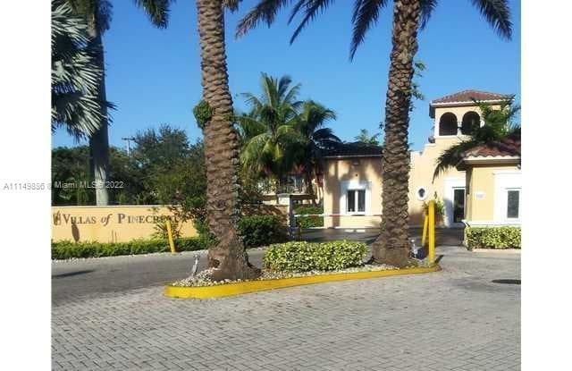 6709 N Kendall Dr - 6709 N Kendall Dr, Pinecrest, FL 33156