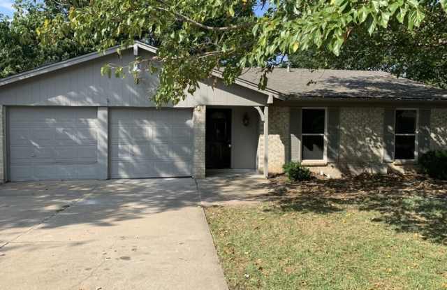 6920 Yorkston Street - 6920 Yorkston Street, Watauga, TX 76148