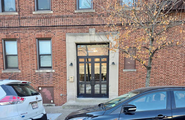 368 BROADWAY Gallery 1