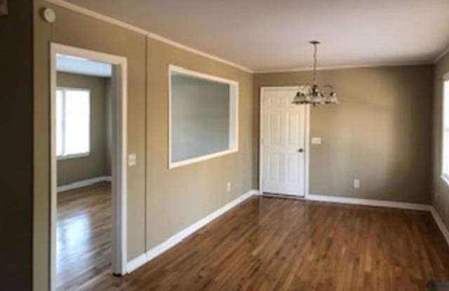 304 Hickory Ridge Drive Gallery 4