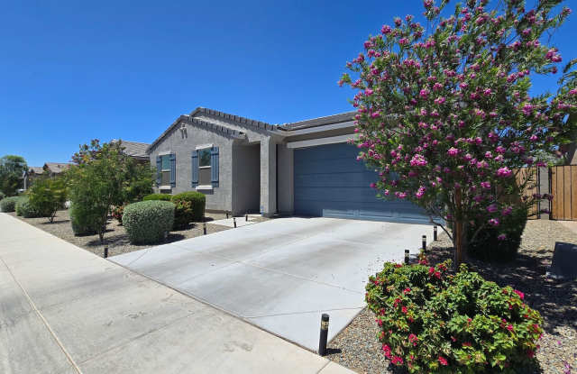 Gorgeous, Almost New Home in Newer Tolleson Neighborhood! Priced just right! photos photos