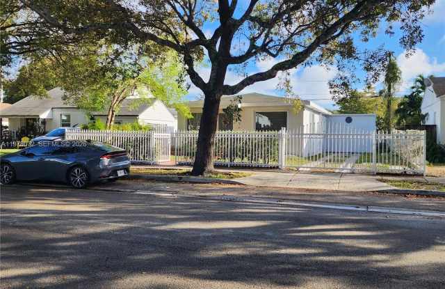 1030 NW 48th St photos photos