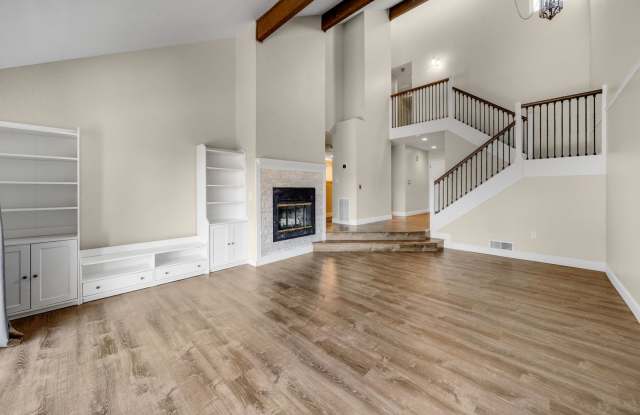 Spacious Folsom Townhome with Scenic Hill Views! Gallery 4